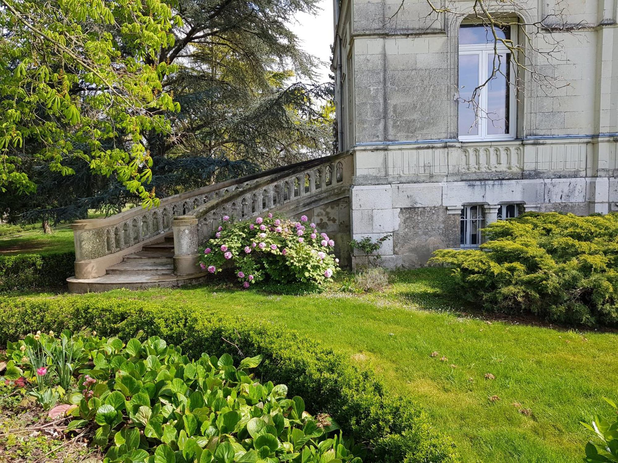 Bed and Breakfast Domaine De L'Oie Rouge Les Rosiers-sur-Loire Екстер'єр фото